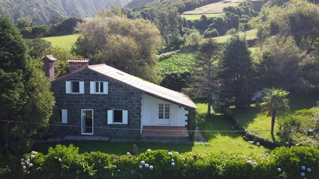 Stone House - Sete Cidades Villa Exterior photo